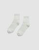 Laurel/White